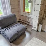 Lähderinne - 2 Bedroom Log Cabin, Private Beach, Wifi&sauna *