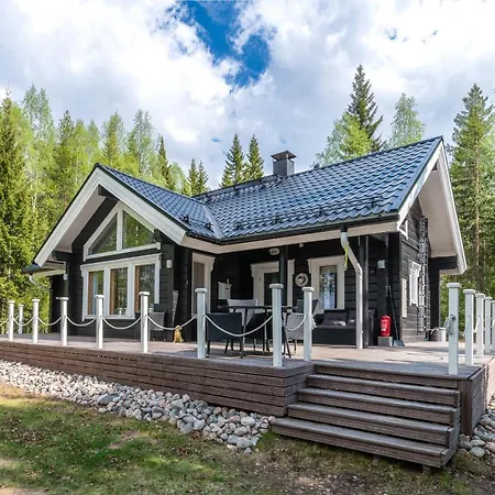 Сasa de vacaciones Laehderinne - 2 Bedroom Log Cabin, Private Beach, Wifi & Sauna Puolanka