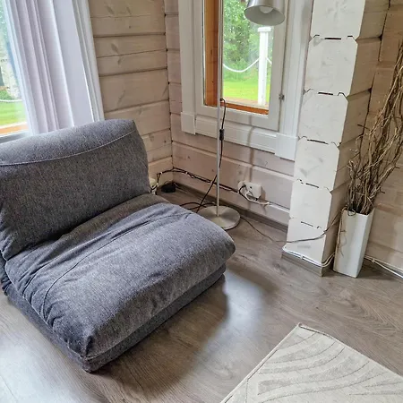 Laehderinne - 2 Bedroom Log Cabin, Private Beach, Wifi & Sauna *