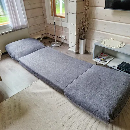 Laehderinne - 2 Bedroom Log Cabin, Private Beach, Wifi & Sauna *