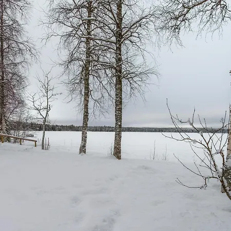 Laehderinne - 2 Bedroom Log Cabin, Private Beach, Wifi & Sauna Dom wakacyjny Puolanka