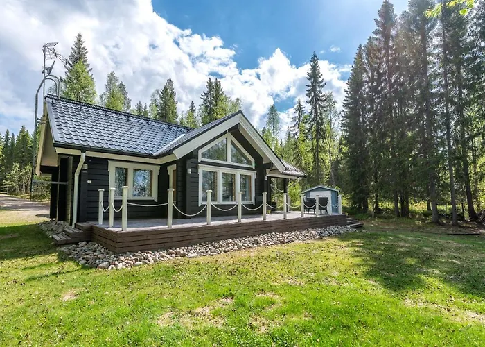 Laehderinne - 2 Bedroom Log Cabin, Private Beach, Wifi & Sauna