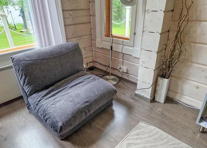 Laehderinne - 2 Bedroom Log Cabin, Private Beach, Wifi & Sauna *
